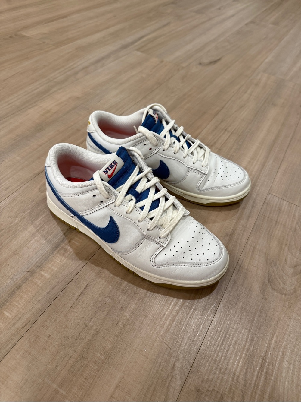 Nike Dunk low se sail dark marina blue